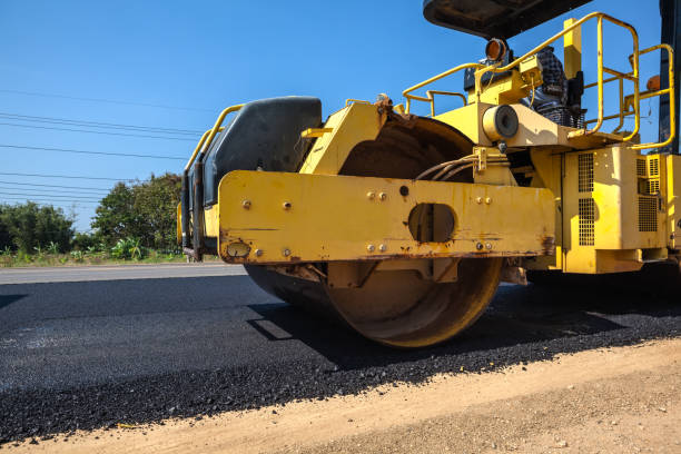 Best Commercial Driveway Pavers  in Millis Clicquot, MA